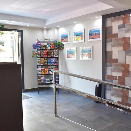 Lejlighed Club Playa Flores