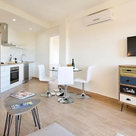 Apartament Club Playa Flores *
